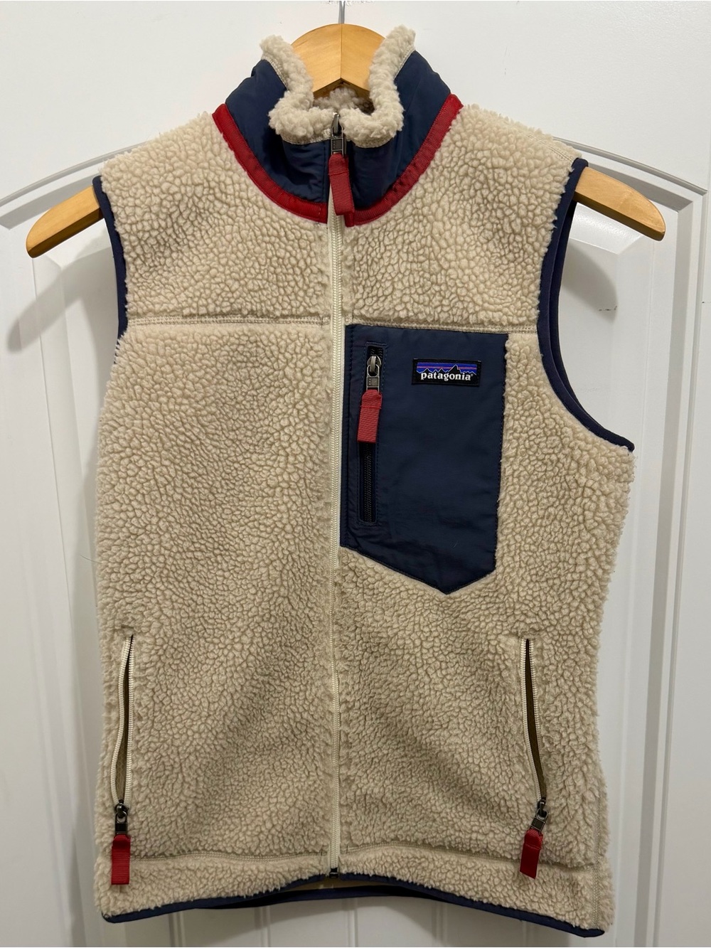 Patagonia Women’s Oatmeal Deep Pile Retro Vest XXS 23083 Sherpa Fleece